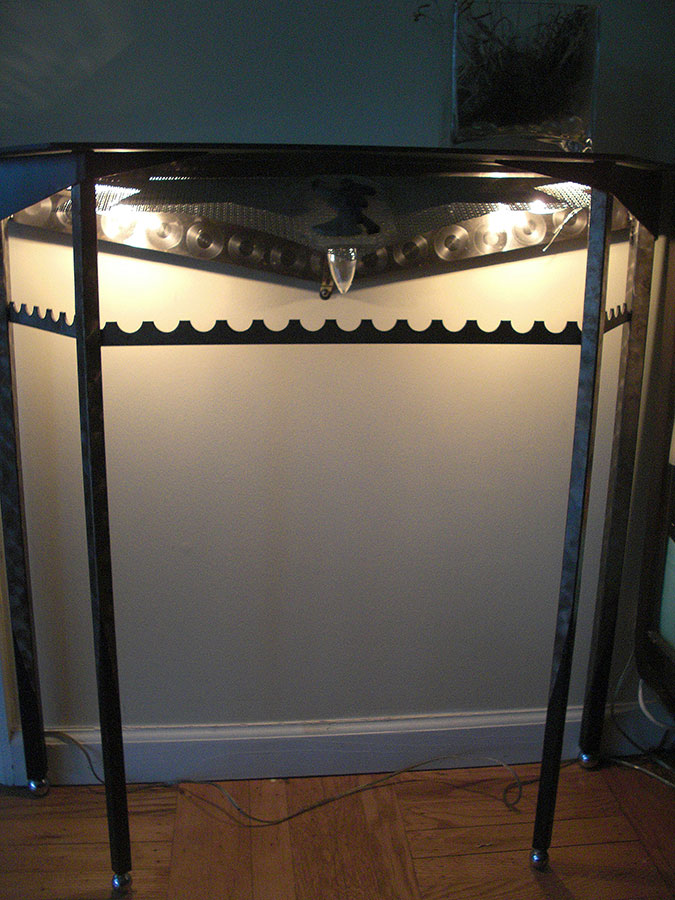 functional_metal_art-16--Mainline-Philadelphia-holiday-product_lighting_display